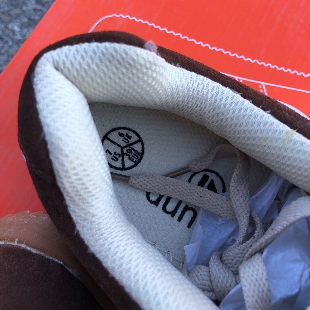 BNIB Dunnit Suede Brown/Beige, size 8&9US MENS - Picture 2 of 3